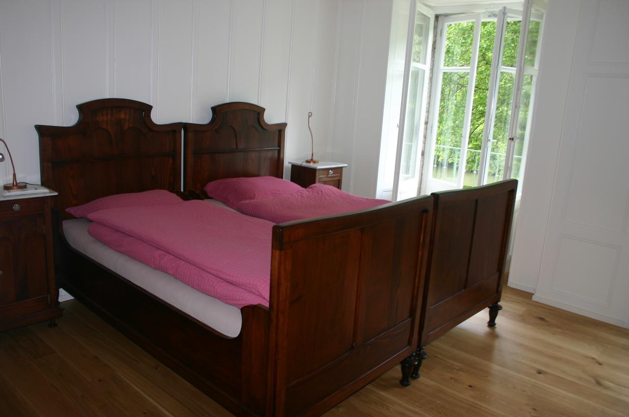 Hotel De La Truite Champ-du-Moulin Экстерьер фото